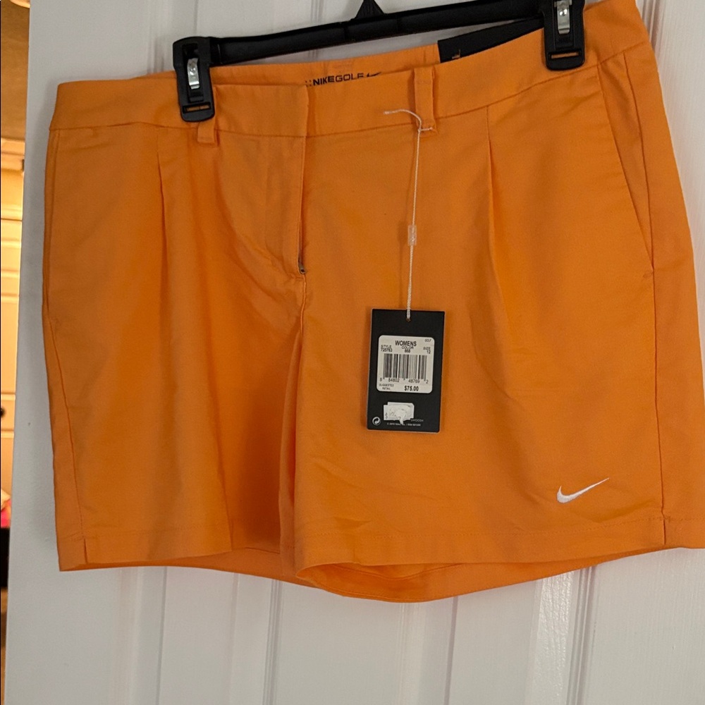 Nike Women's Vibrant Orange Golf Shorts - Picture 1 of 4